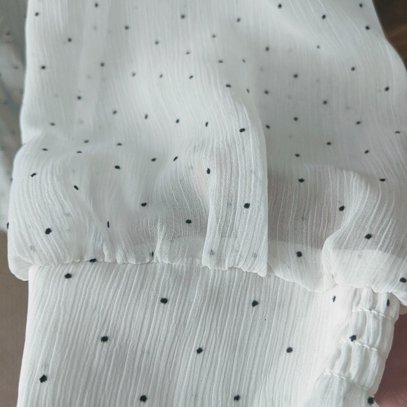 Guess tie front button down sheer shirt - Picture 6 of 8